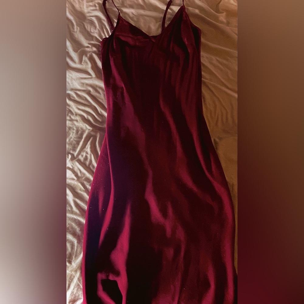 Long sexy red lounge wear!